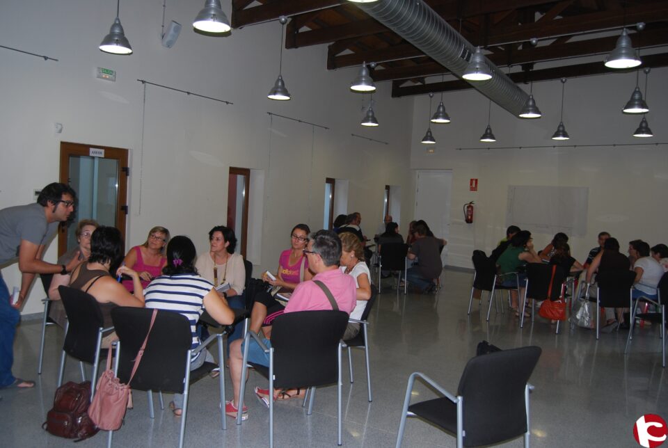Sede Universitaria de Villena: La democracia participativa