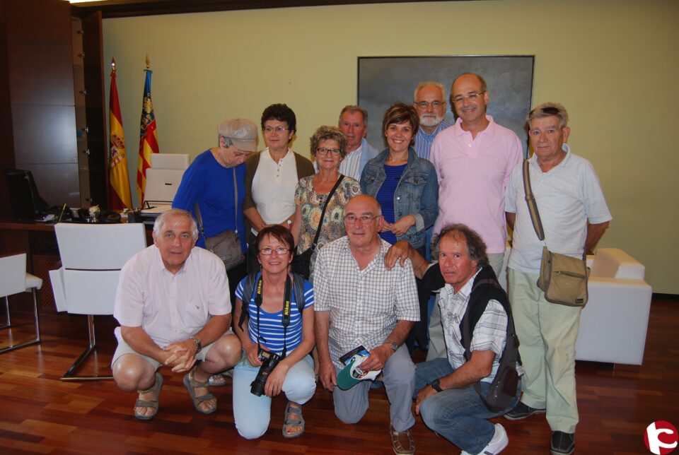 Nueve fotógrafos franceses capturan la esencia de las Fiestas de Villena