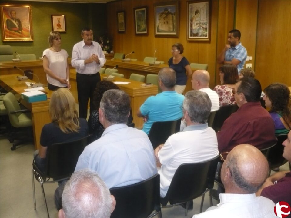 Adjudican los 16 huertos populares de la Finca Ferrusa a parados y jubilados