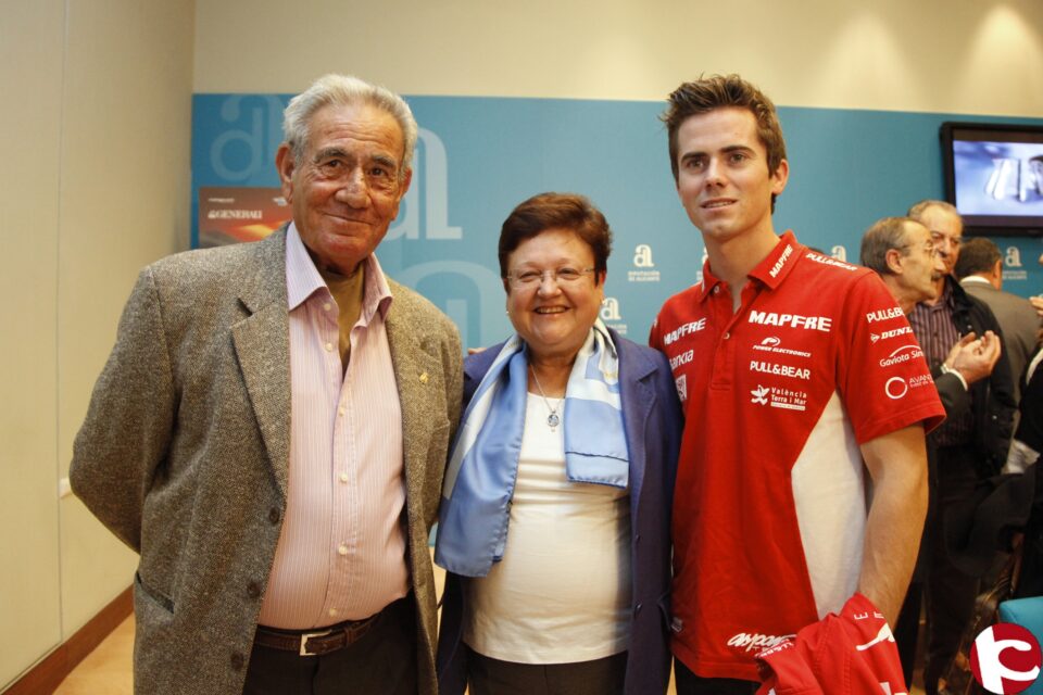 La presidenta de la Diputación de Alicante Luisa Pastor ha sido la anfitriona de la presentación del Gran Premio Generali de la Comunidad Valencia