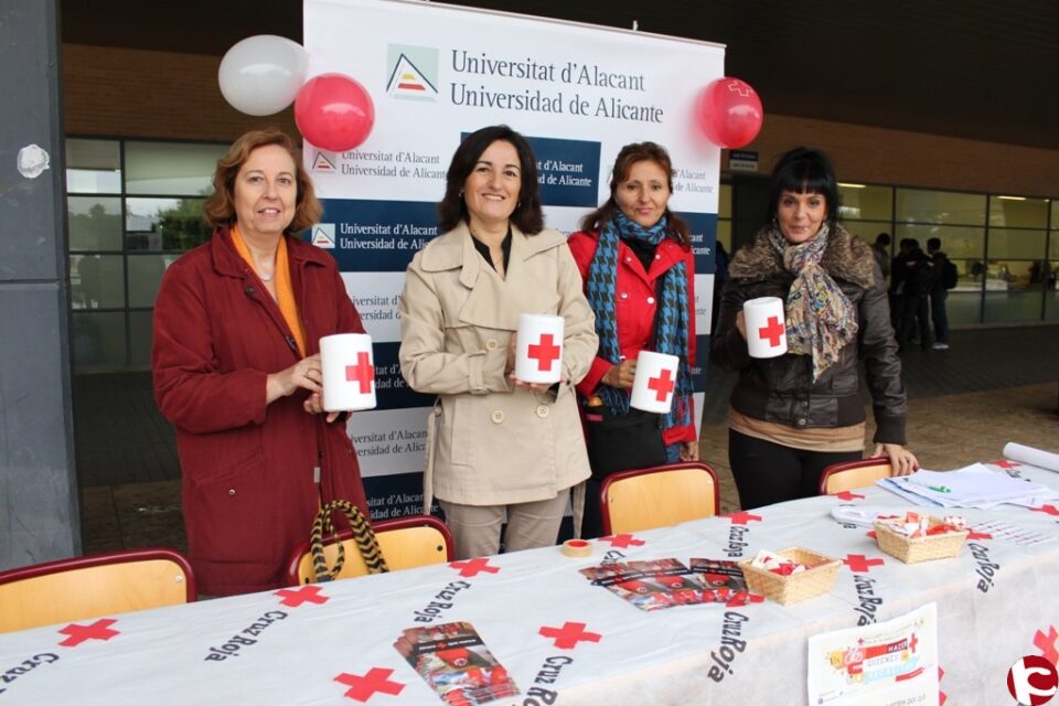 La Universidad de Alicante se une a la campaña Ahora más que nunca de Cruz Roja