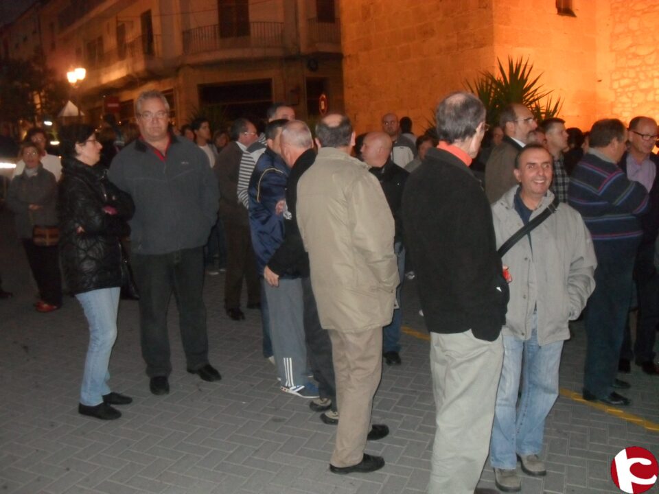 Concentración de trabajadores de Famosa. "Nuestra comarca ya no será la de la ilusión; será la de la desilusión"