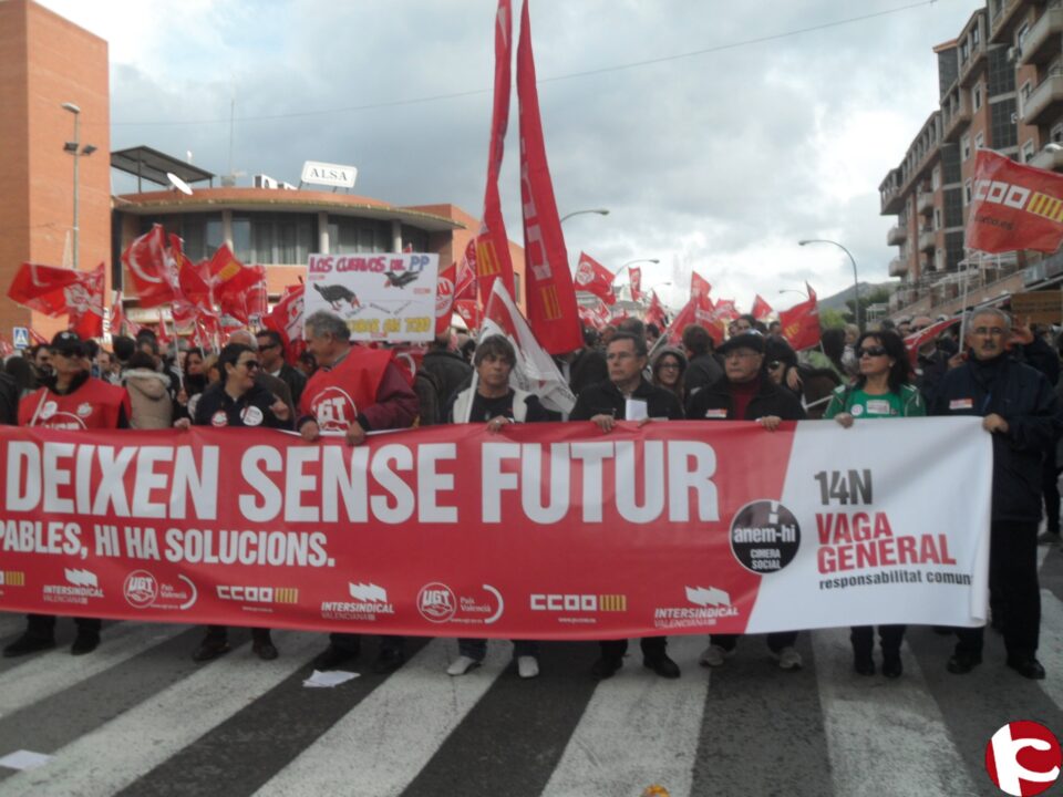 Los sindicatos dicen que en las comarcas de Alicante la participación ha sido positiva. Programa especial Huelga General 14 N
