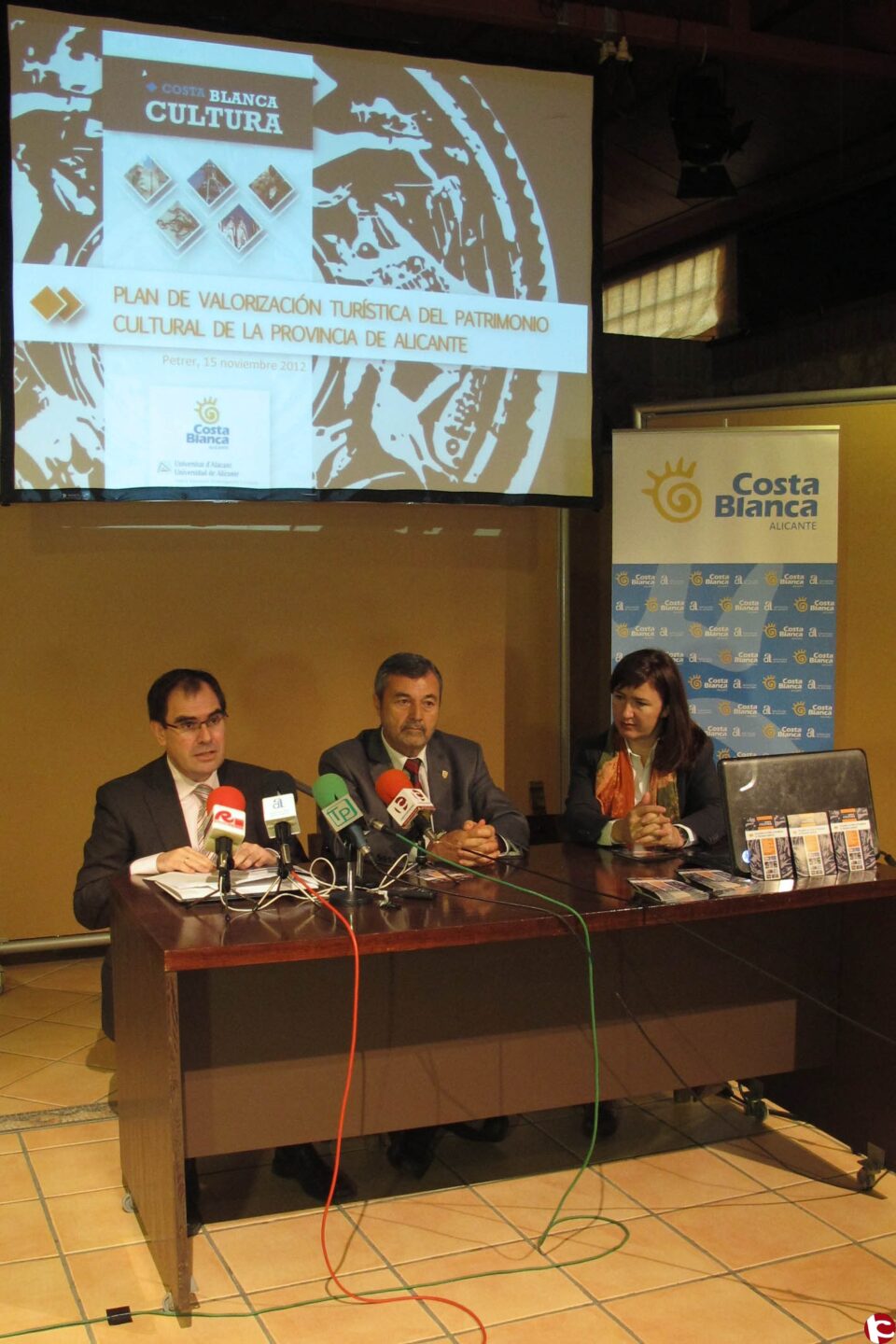 Costa Blanca potencia la adhesión de agentes turísticos y empresas del sector a la Ruta de los Castillos del Vinalopó