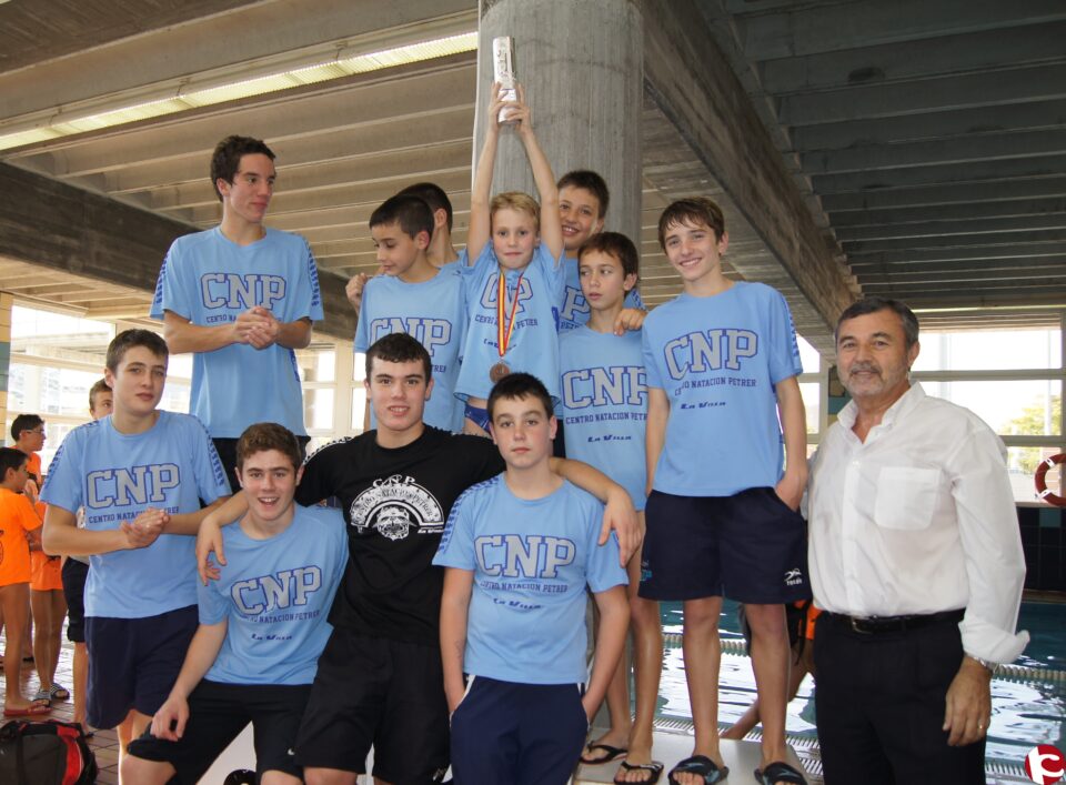 NATACIÓN: El CNPETRER-carpintería metálica la Villa gana en chicos y 2º en la general en el XIII Diputación base