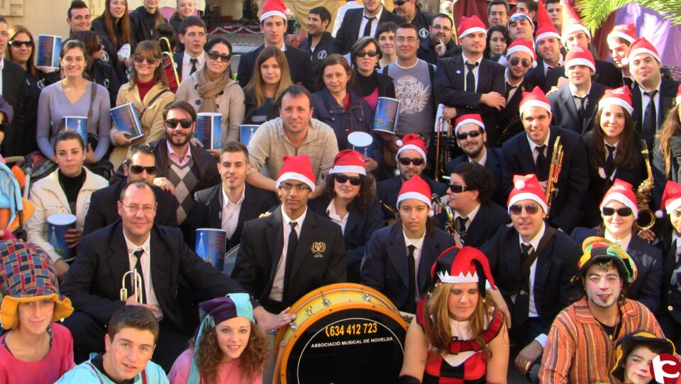 Recaudan casi 1.200 euros en la Ximbelà que serán destinados a María