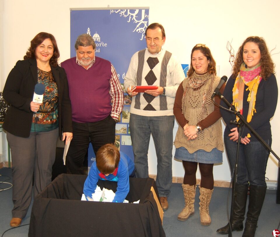 La Asociación de Comerciantes sortea los premios de la campaña navideña