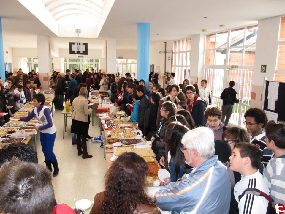 Almuerzo solidario en el IES LA MELVA