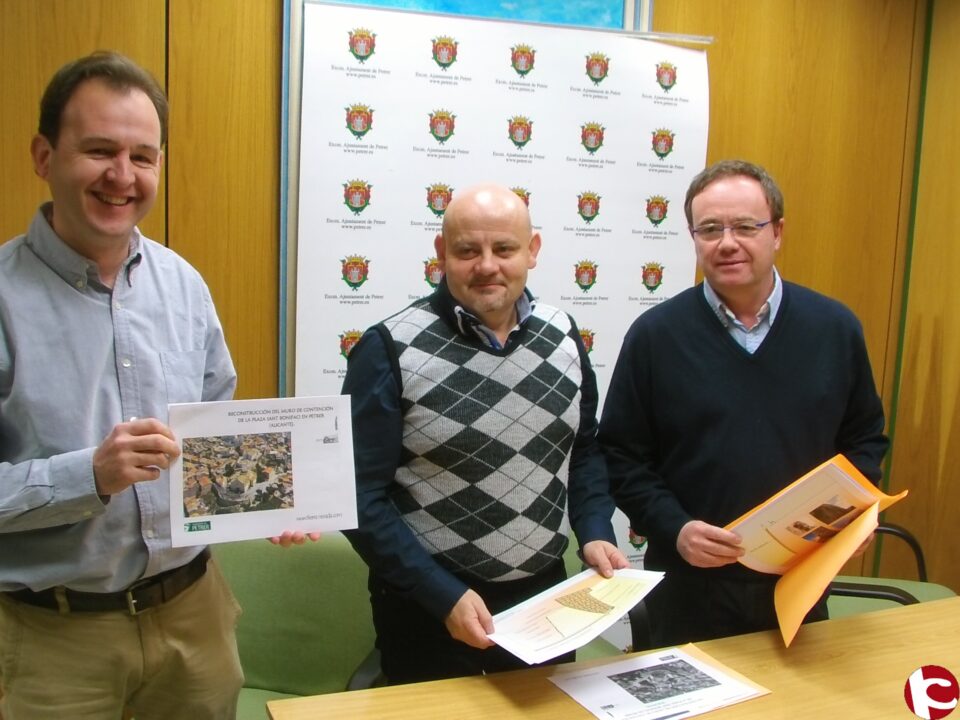 Obras reparación plaza ermita San Bonifacio