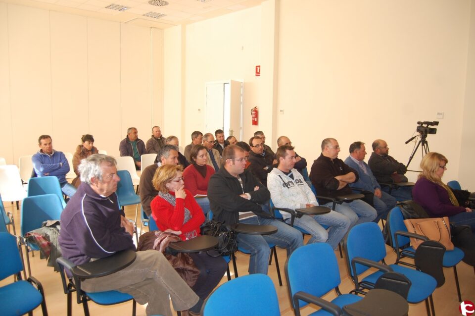 Monforte clausura las primeras jornadas de agricultura