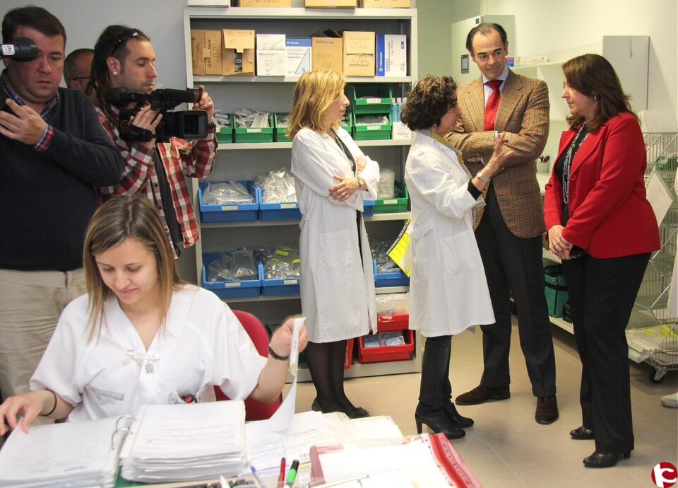 Sanitat invierte más de 600.000 euros en la ampliación del servicio de Farmacia del Hospital General Universitario de Elda