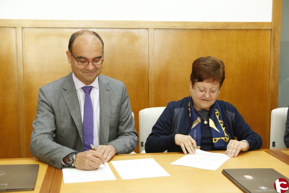 Diputación financiará la movilidad de actividades culturales de la red AltaVeu de la Universidad de Alicante