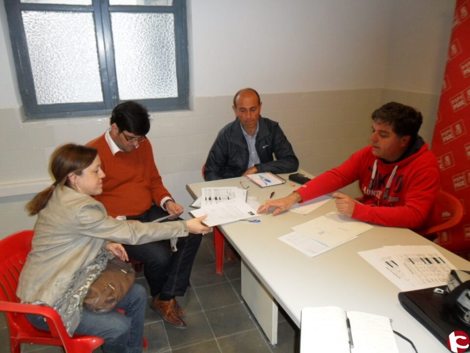 El PSOE ha manifestado todo su apoyo a la plataforma Por un tren de cercanías con Alicante ya