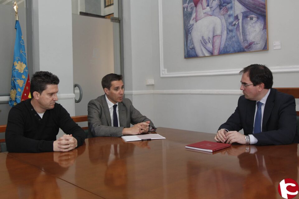 Reunion de Albaladejo y responsables Guia Temps