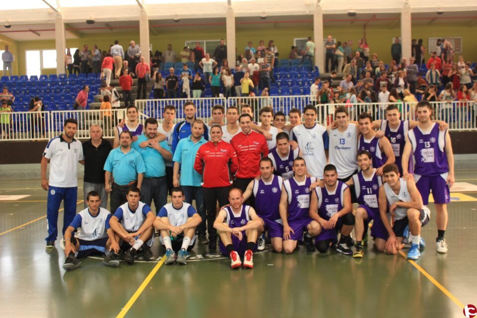 DEPORTES EN TVI 28/05/13: Resultados deportivos fin de semana 25/26 de mayo y entrevista con el equipo del C.D. Bel-liana Fútbol Sala