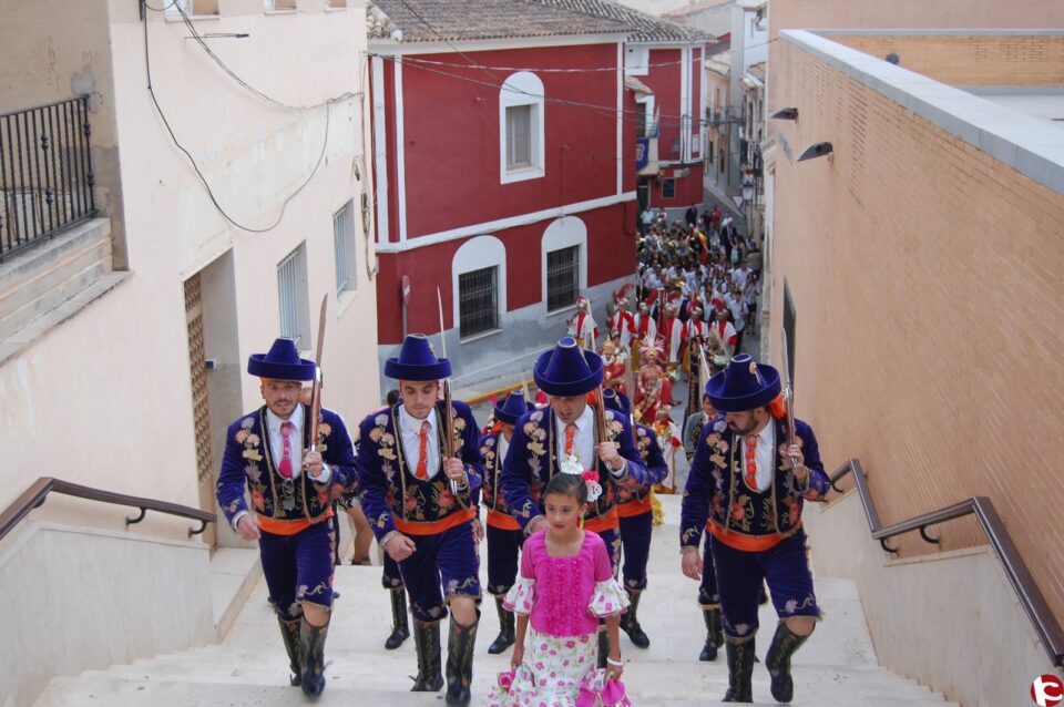 Monforte presenta a sus cargos festeros