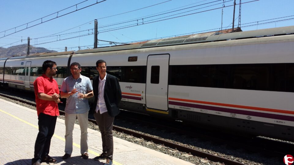 Los socialistas reclaman la conexión ferroviaria de la