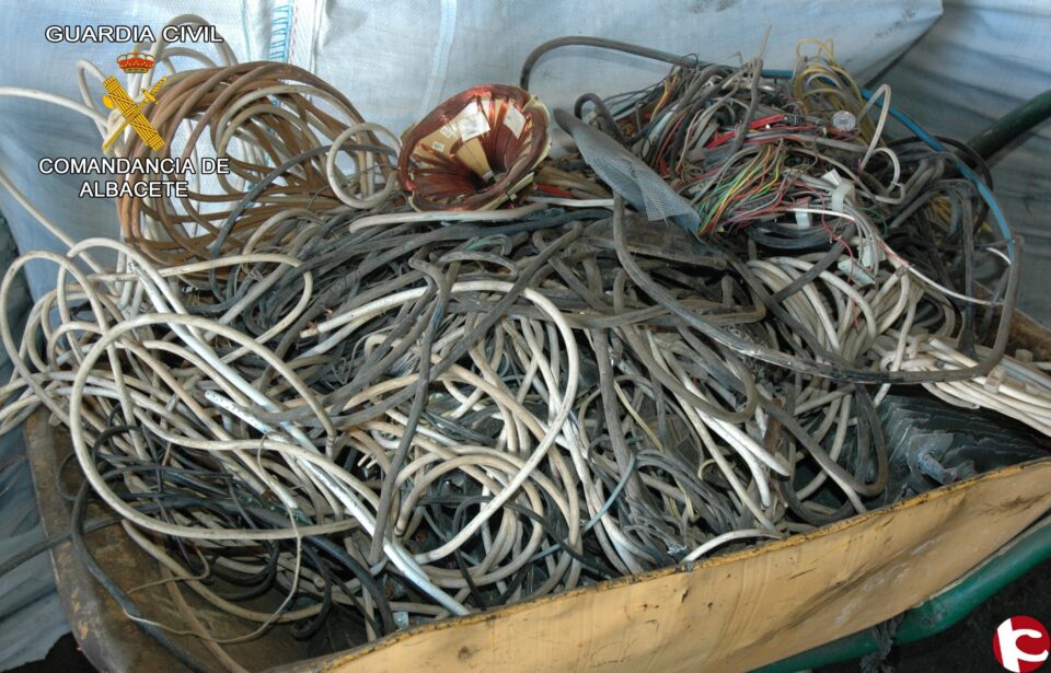 La Guardia Civil de Albacete esclarece un robo de cobre en una planta termosolar de Villena