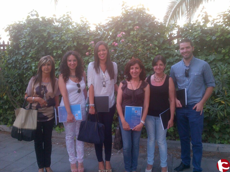 JURADO ELECCIÓN FALLERAS MAYORES DE ELDA Y SUS DAMAS DE HONOR 2013