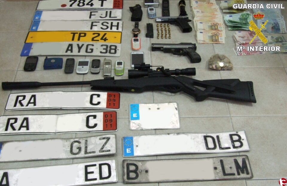 La Guardia Civil detiene a cuatro personas presuntas autoras del robo en una vivienda con moradores de Monforte del Cid