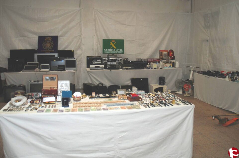 Guardia Civil y Policía Nacional detienen a un grupo organizado delictivo dedicado al robo con fuerza en chalets y casas de campo