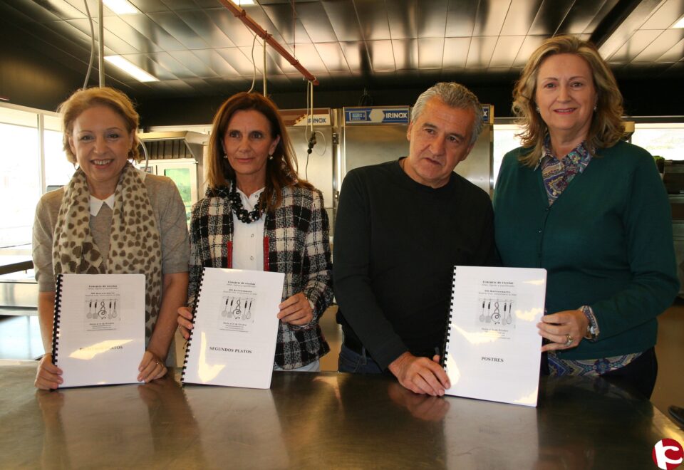 El Hospital de Elda recibe 168 recetas para elaborar el menú que se servirá a los pacientes en su 30 aniversario