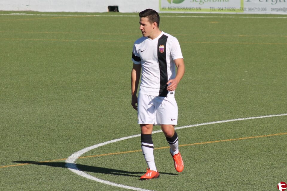 El Club Deportivo Eldense consiguió los tres puntos en su visita al Atlético Saguntino