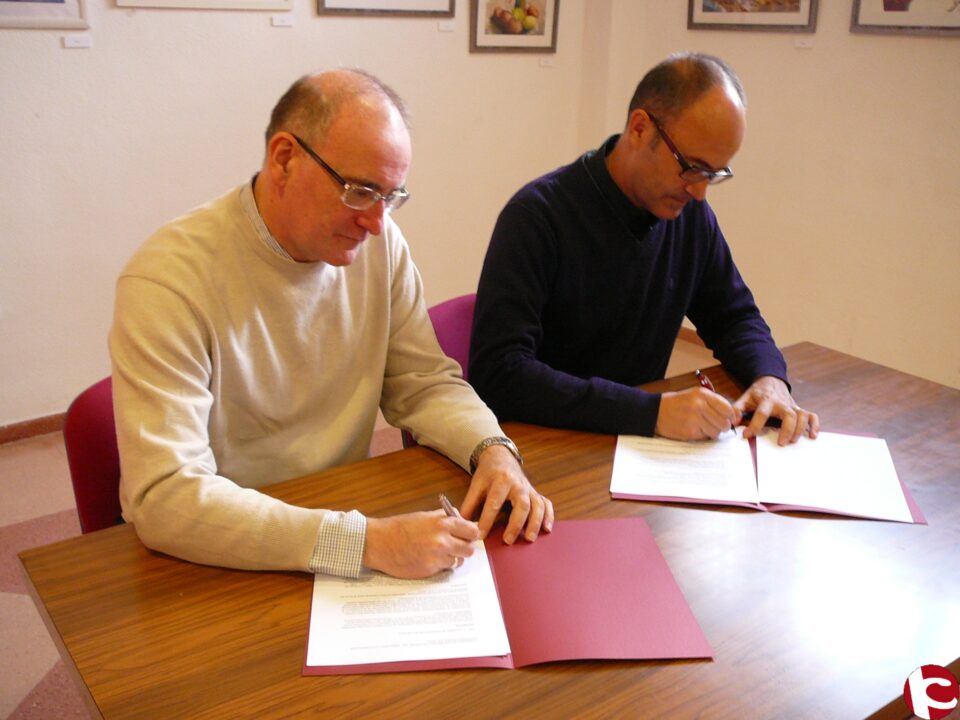 FIRMA CONVENIO CEL Y FUNDACIÓN PAURIDES