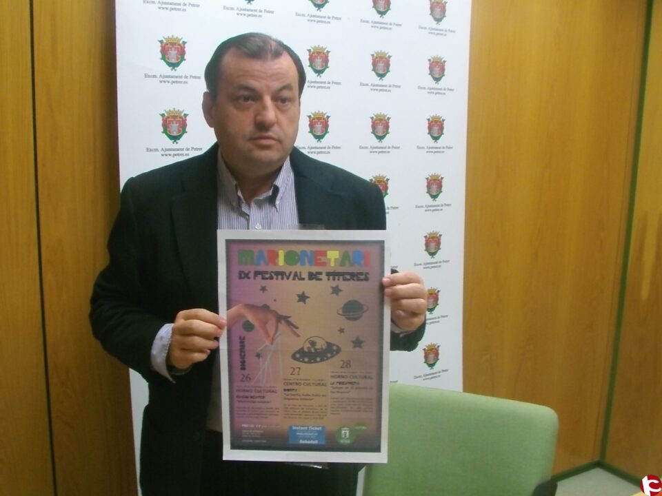 Cultura celebra su tradicional "Marionetari" con grupos y artistas de Petrer