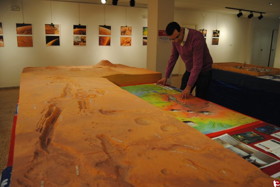 LA MAQUETA DE MARTE MAS GRANDE DEL MUNDO EN NOVELDA