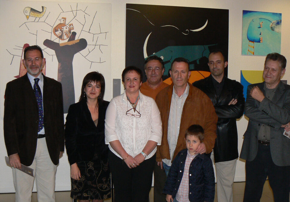 Las bibliotecas municipales inauguran la exposición conmemorativa de sus 25 años en la ciudad de Villena " Animales en su tinta"