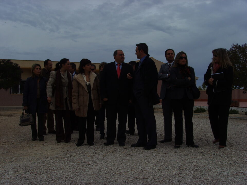 De Rosa agradece la gestión de empresas privadas en facilitar trabajo a los jóvenes del reeducativo "La Villa"