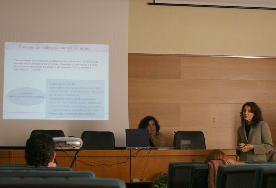 El Hospital de Elda acoge unas jornadas sobre prevención de la violencia de género