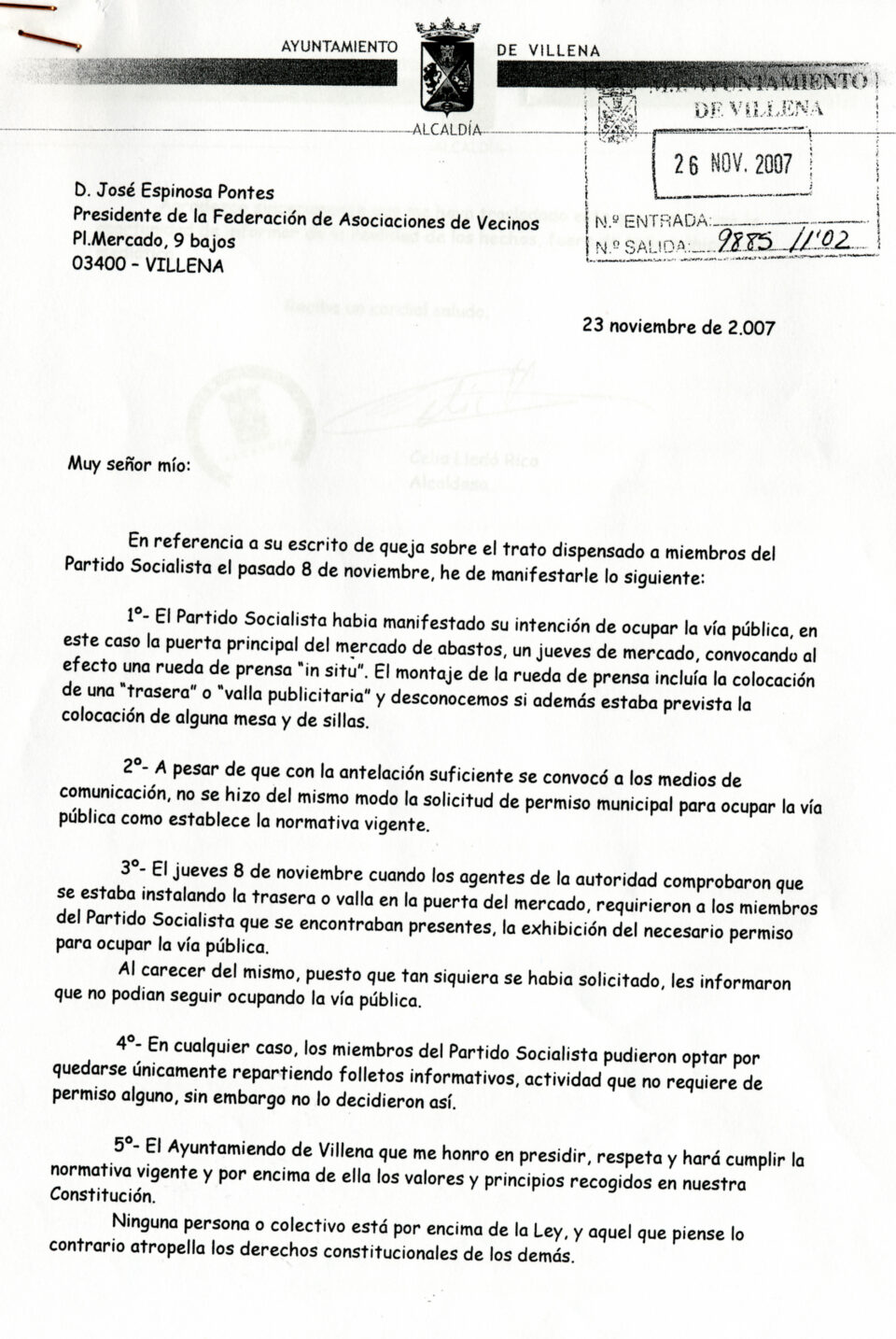 Contestación de la alcaldesa de Villena a José Espinosa
