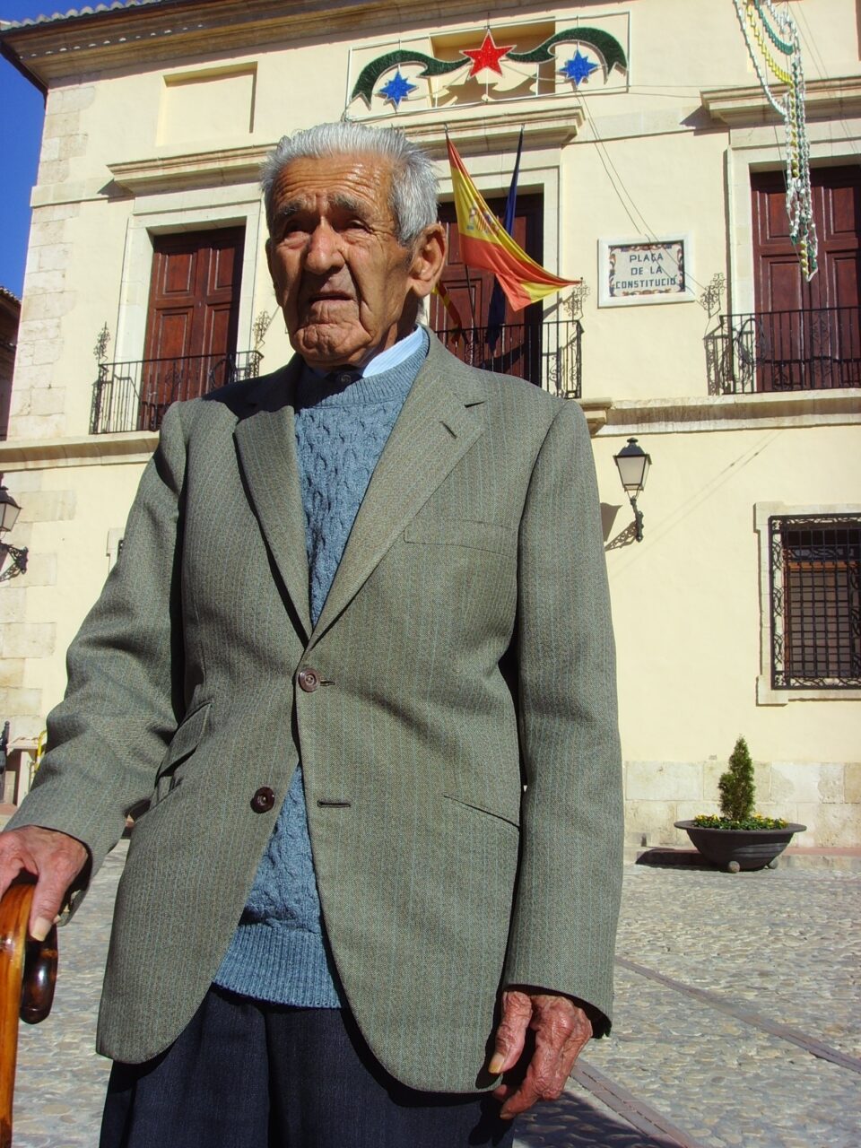 Emotivo homenaje a D. Cristobal Camarasa con mutivo de su 100 cumpleaños