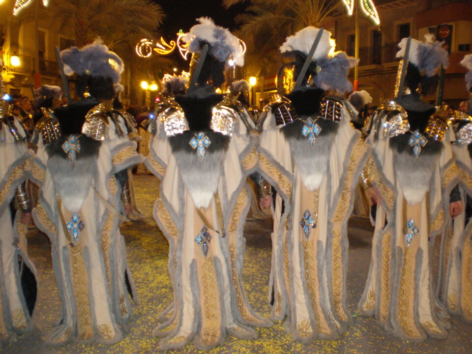 Finalizan las fiestas de Moros y Cristianos de Monforte del Cid con una espectacular afluencia de público