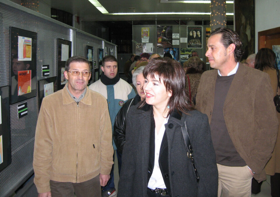 VILLENA ACOGE LA EXPOSICION DE TARJETA NAVIDEÑAS DE LA ASOCIACION APADIS