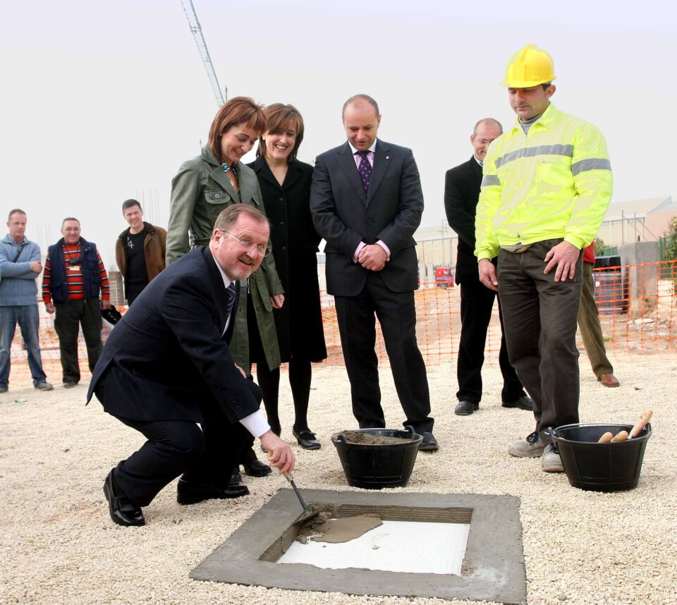 Font de Mora: Uno de cada cuatro alumnos valencianos estudian en aulas nuevas con menos de cinco años