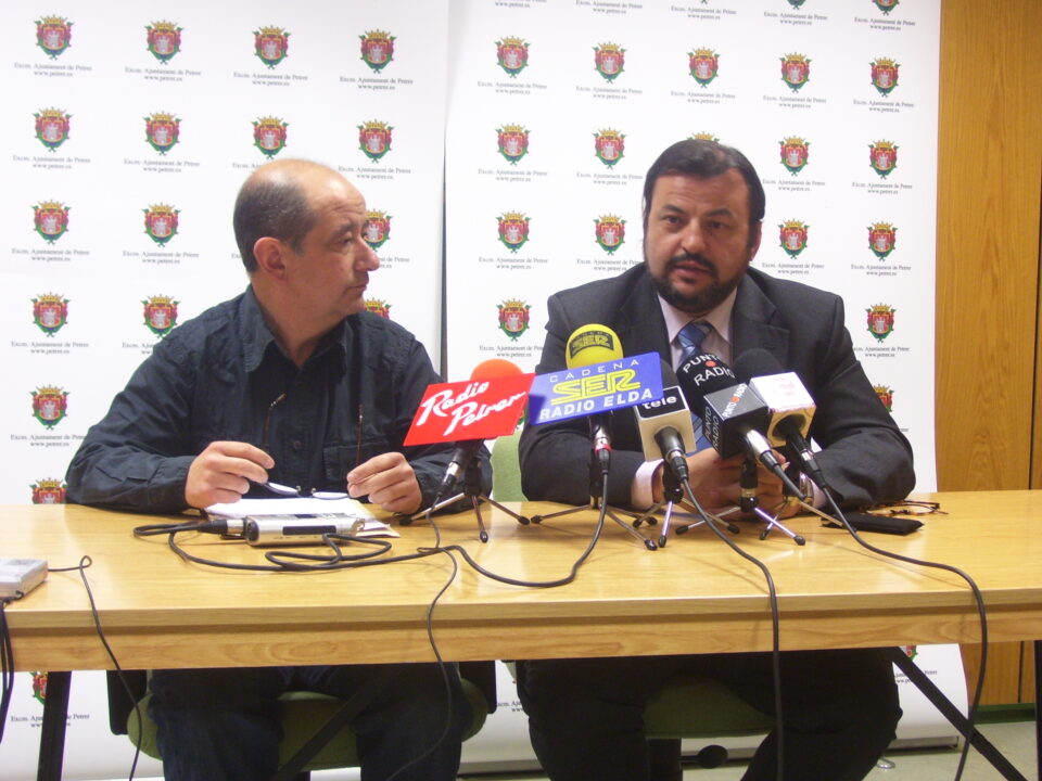 El concejal de Cultura resalta la pluralidad ideológica de los ponentes del Otoño Cultural