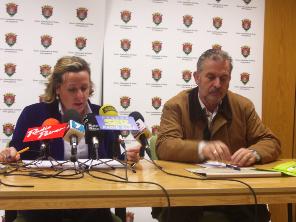 Desarrollo Económico y Comercio desarrollan estrategias conjuntas para potenciar el comercio de Petrer