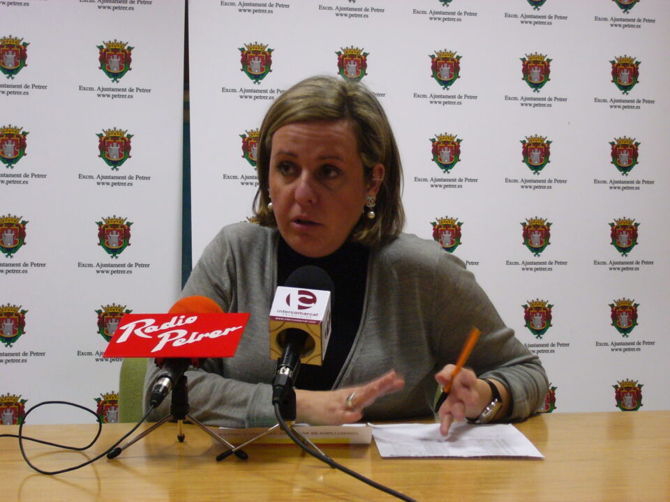 Desarrollo Económico solicita a la Conselleria ayudas para el Plan Integral de Empleo destinado a jóvenes