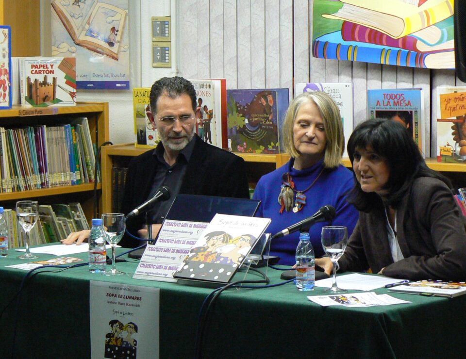 La Biblioteca acogió la presentación del libro Spa de Lunares de Diana Raznovich