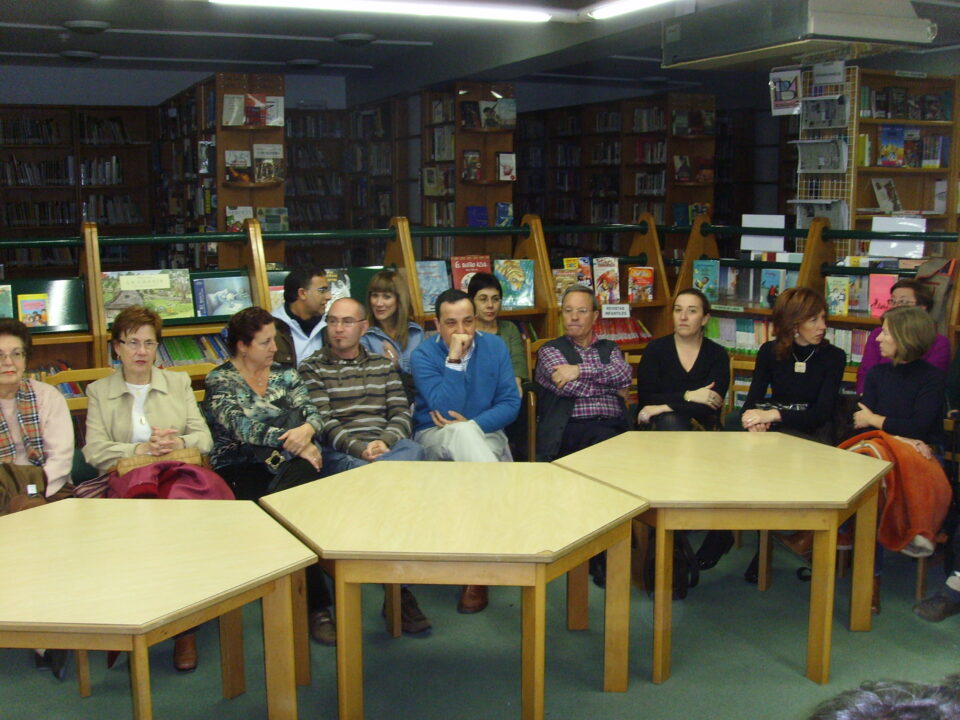 Cafés con libros con Lorenzo Manuel Silva Amador
