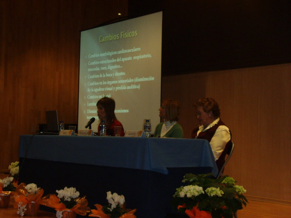 Conferencia sobre Aspectos psicológicos del proceso de envejecimiento"