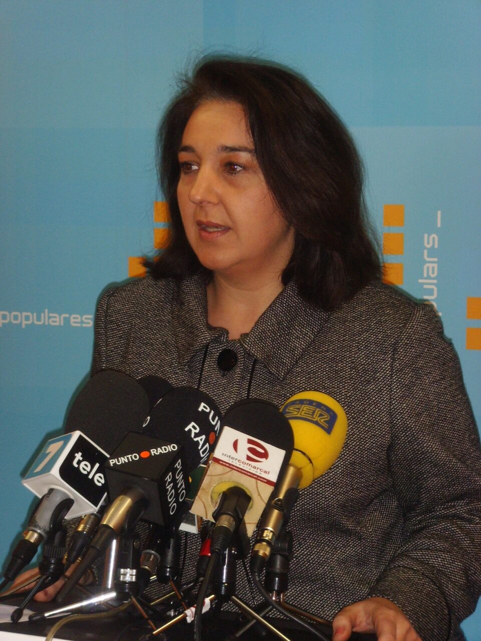 La alcaldesa insta a la empresa constructora del parking de la Gran Avenida a que termine los trabajos para que pueda entrar en funcionamiento en quince días