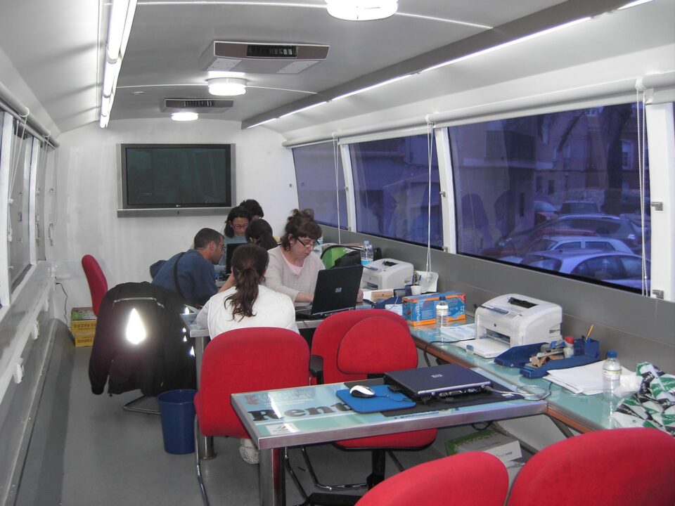 El Renta Bus ha estado hoy en Monforte del Cid