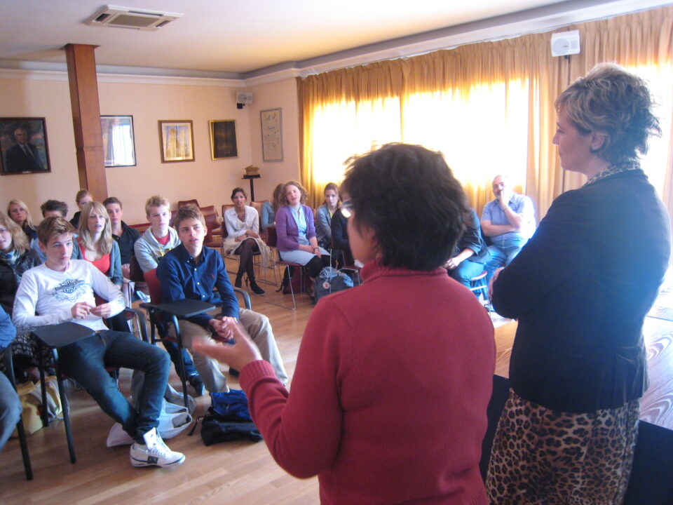Visita de alumnos daneses al Ayuntamiento de Ibi