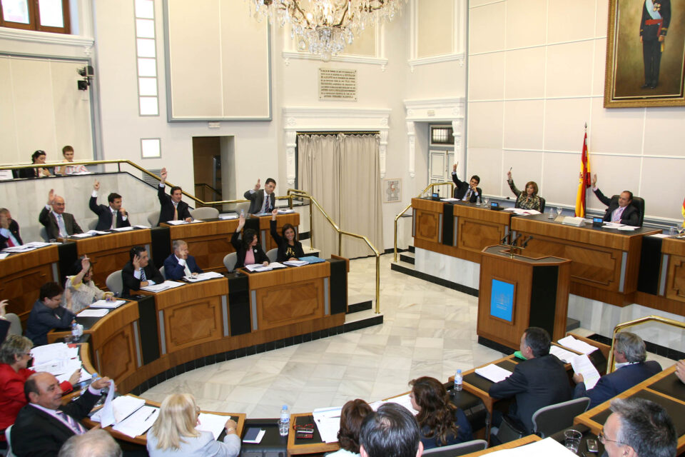 El presidente de la Diputación de Alicante defiende en el Pleno Provincial la interconexión entre cuencas