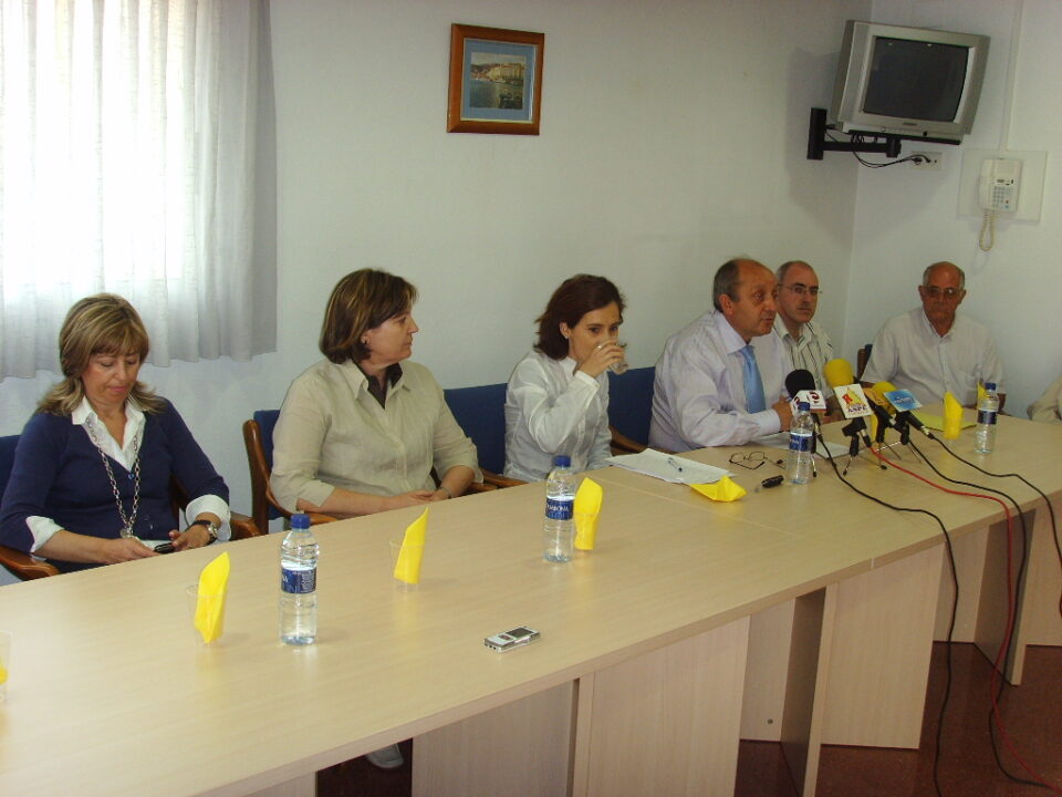 El patronato de la residencia de Nuestra Señora de las Nieves lamenta las críticas inciertas sobre el funcionamiento de la misma