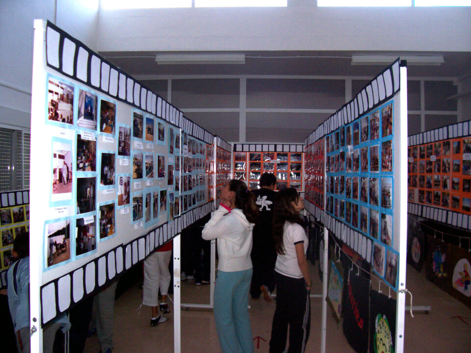 El Colegio Público Cristóbal Colón de Sax ha cumplido 25 años